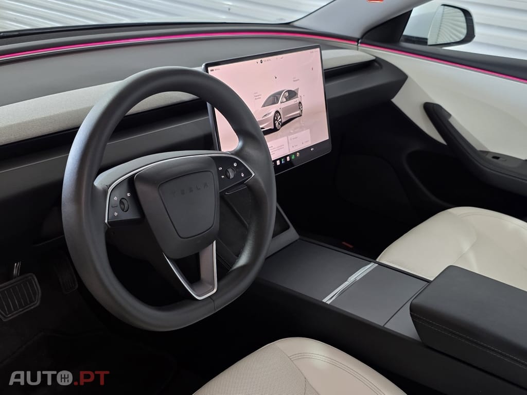 Tesla Model 3 Tração Traseira Premium
