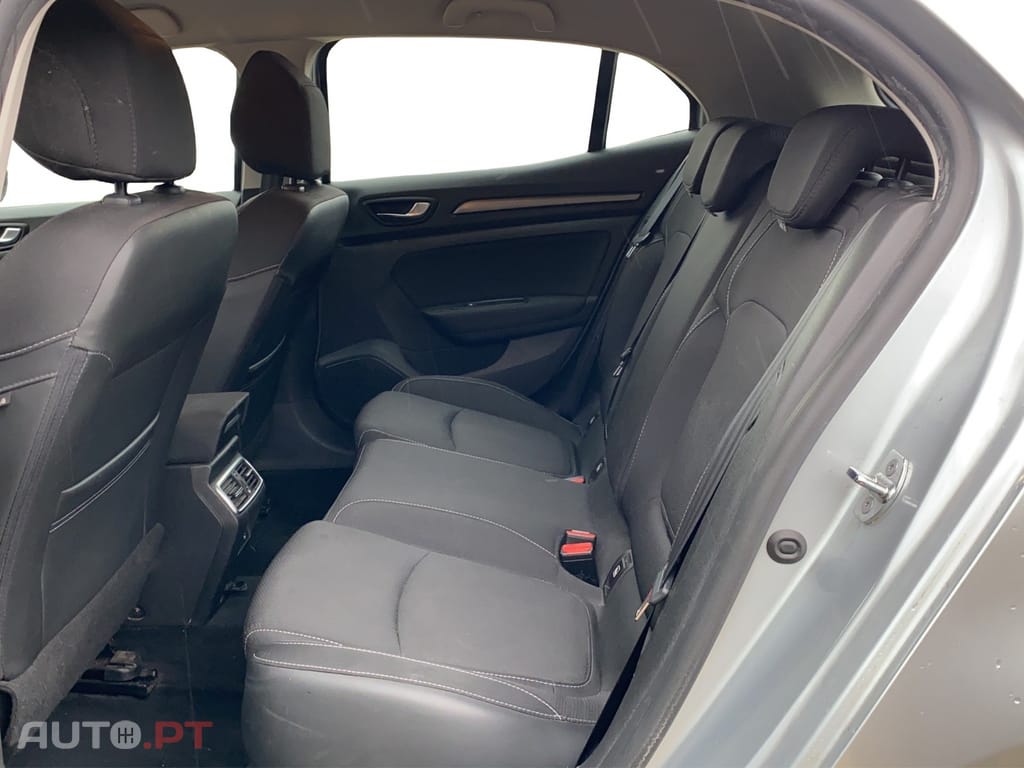 Renault Mégane 1.5 Blue dCi Equilibre EDC