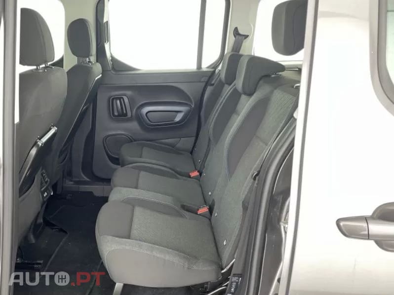 Peugeot Rifter 1.2 PureTech Active