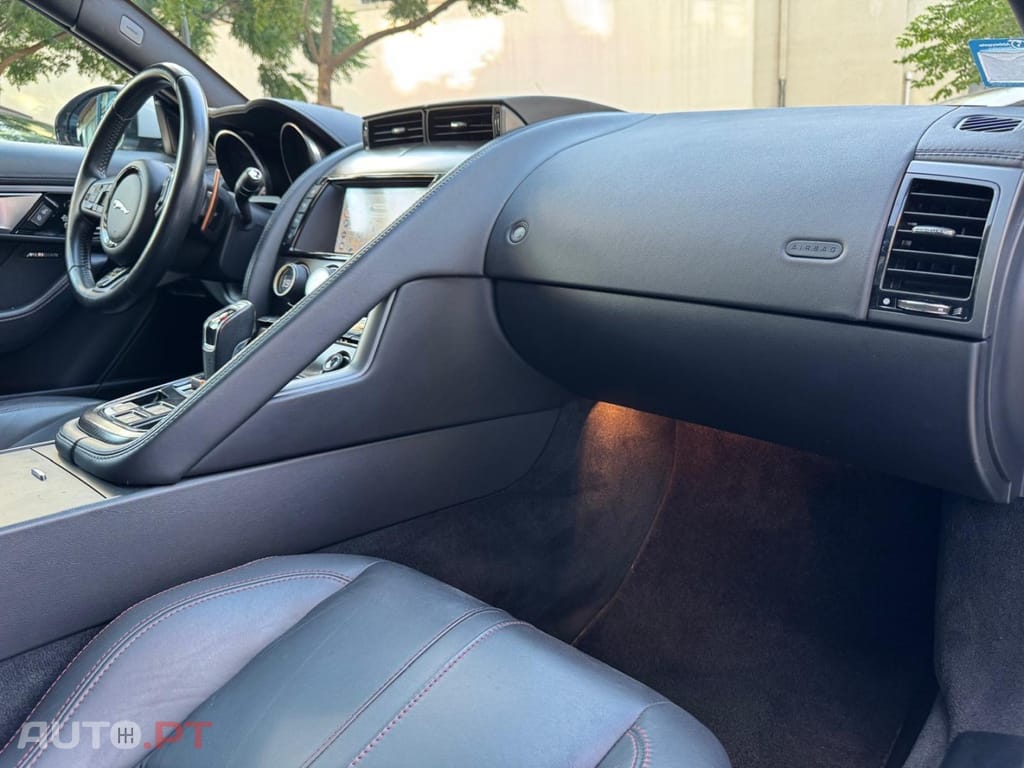 Jaguar F-Type 3.0 V6 S/C Auto