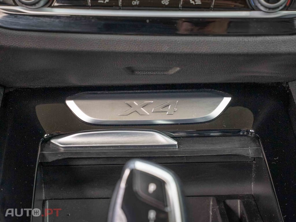 BMW X4 xDrive20i Aut. Advantage