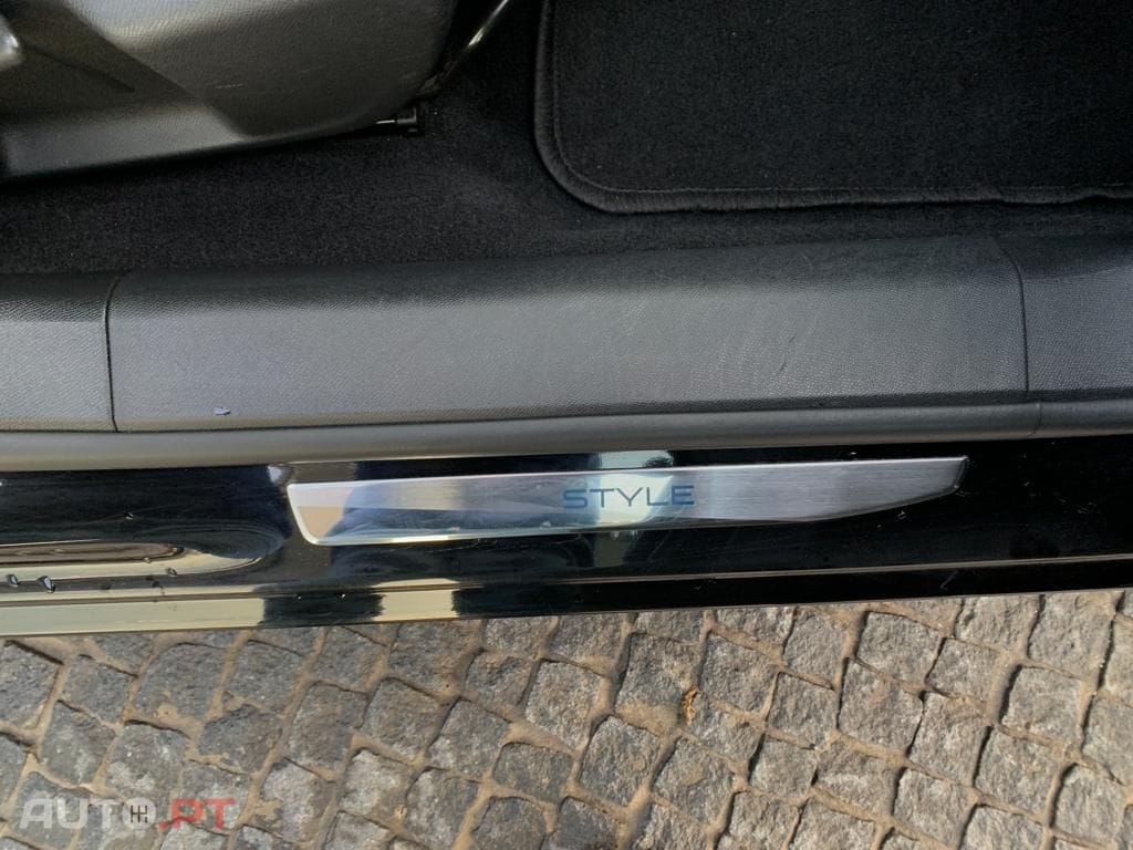 Peugeot 308 1.5 BlueHDi Style