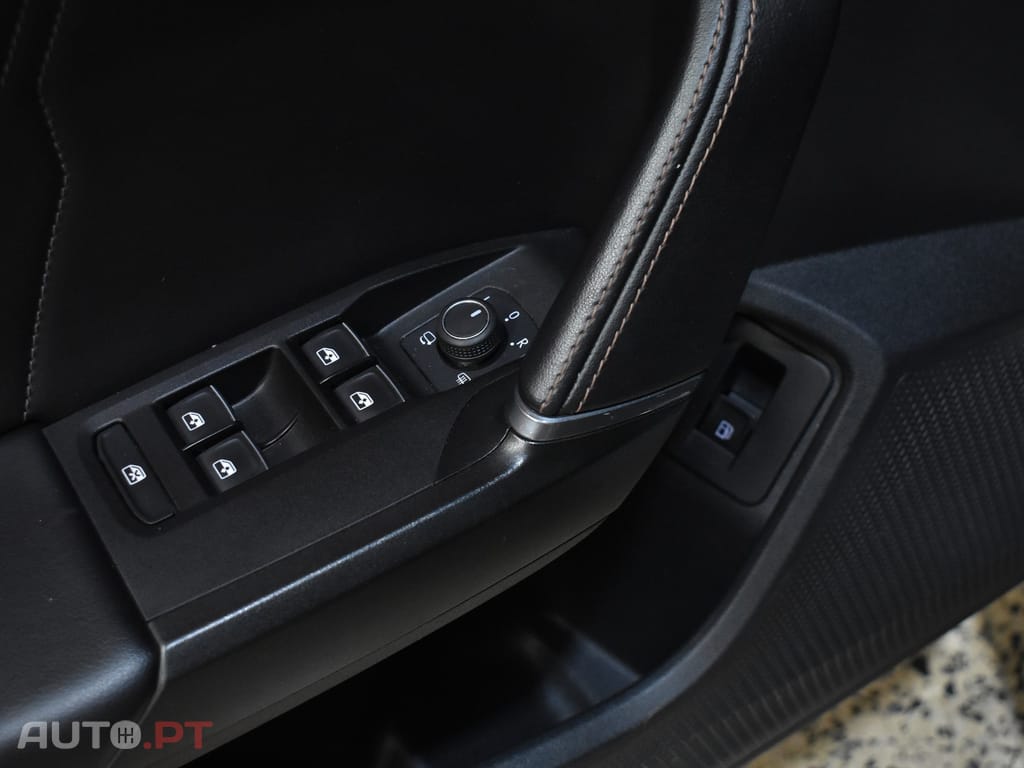 Cupra Leon 1.4 e-Hybrid VZ DSG