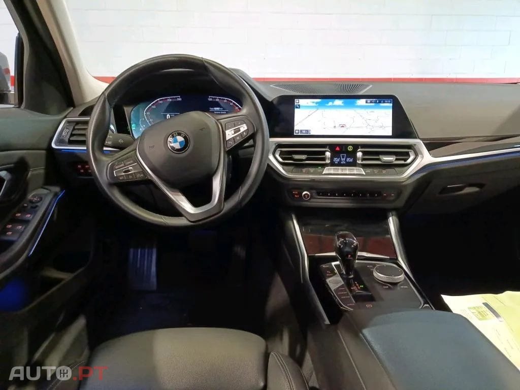 BMW 320 i Line Sport Auto