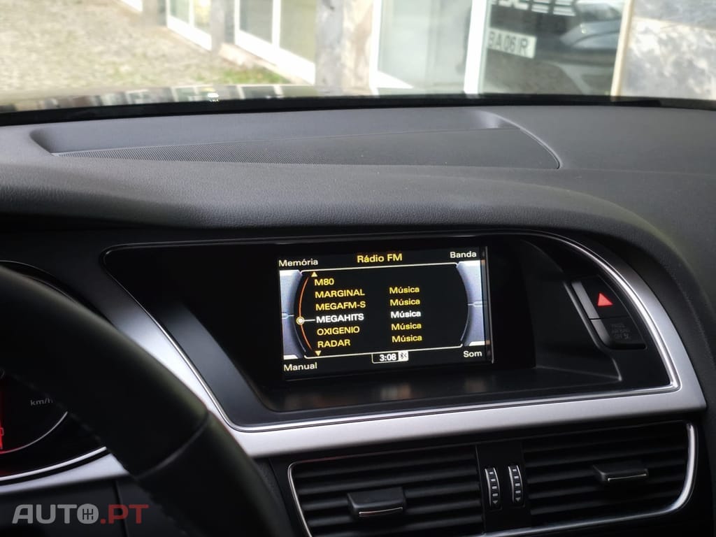 Audi A4 Avant 2.0 TDI ultra DPF Attraction