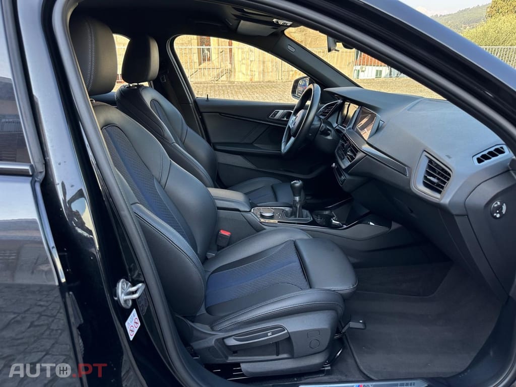 BMW 116 d Pack Desportivo M