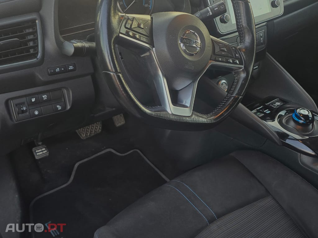 Nissan Leaf N-Connecta