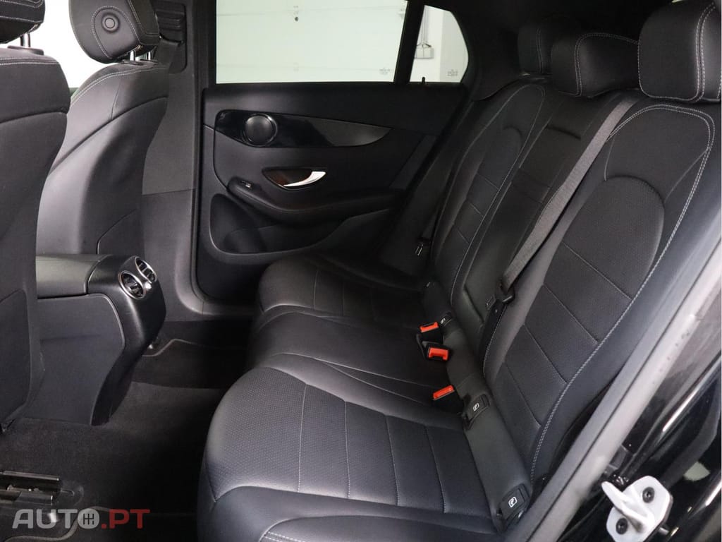 Mercedes-Benz GLC 300 e 4MATIC Coupé