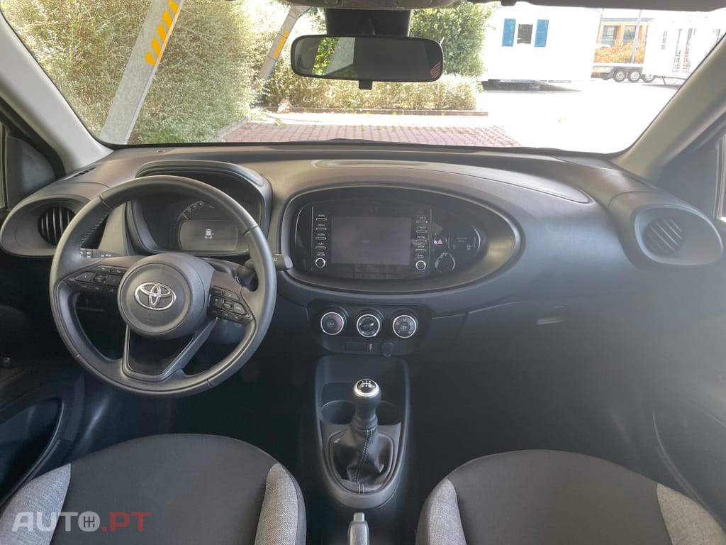 Toyota Aygo X 1.0 Envy