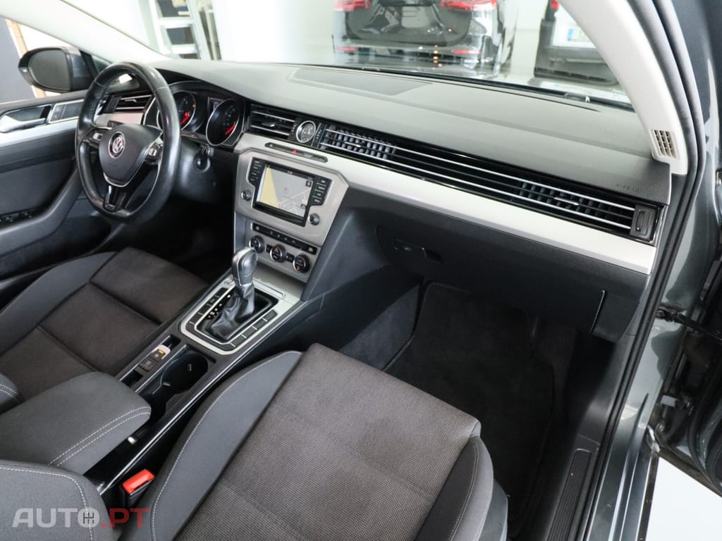 Volkswagen Passat Variant 2.0 TDi Confortline DSG
