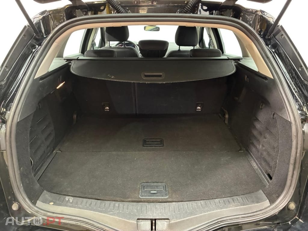 Renault Mégane Break 1.5 Blue dCi Intens EDC