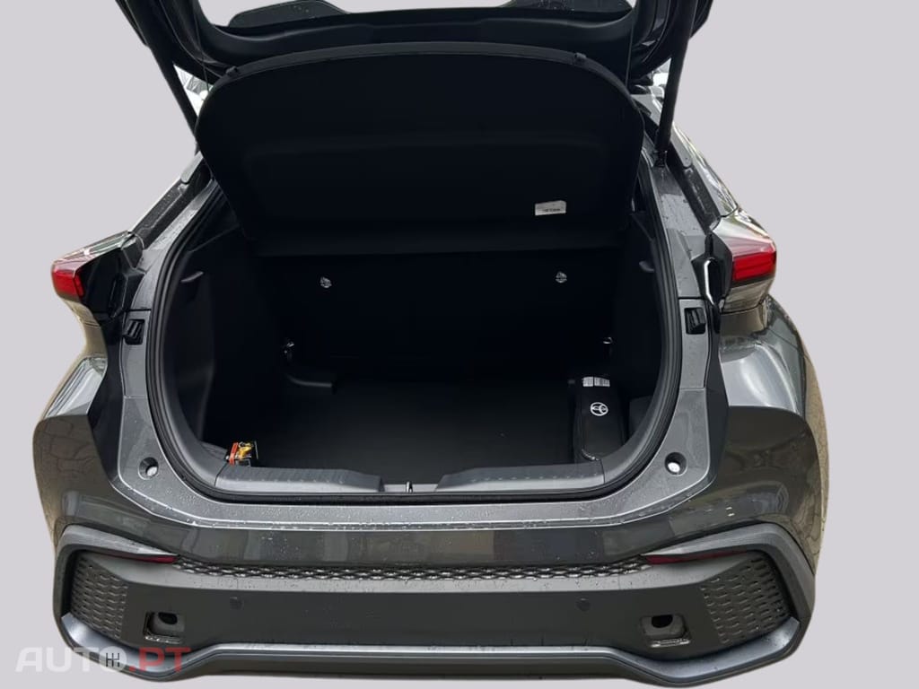 Toyota C-HR 1.8 Hybrid Teamplayer I.V.A DEDUTIVEL