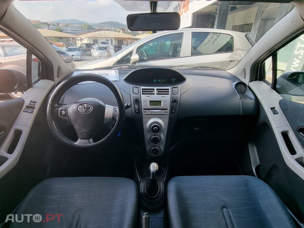 Toyota Yaris 1.0 VVT-i