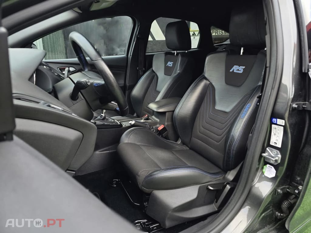 Ford Focus 2.3 EcoBoost RS Pack Performance