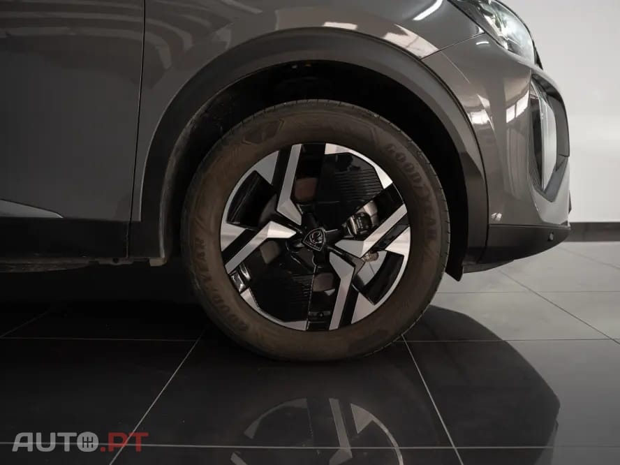 Peugeot E-2008 54 kWh Allure