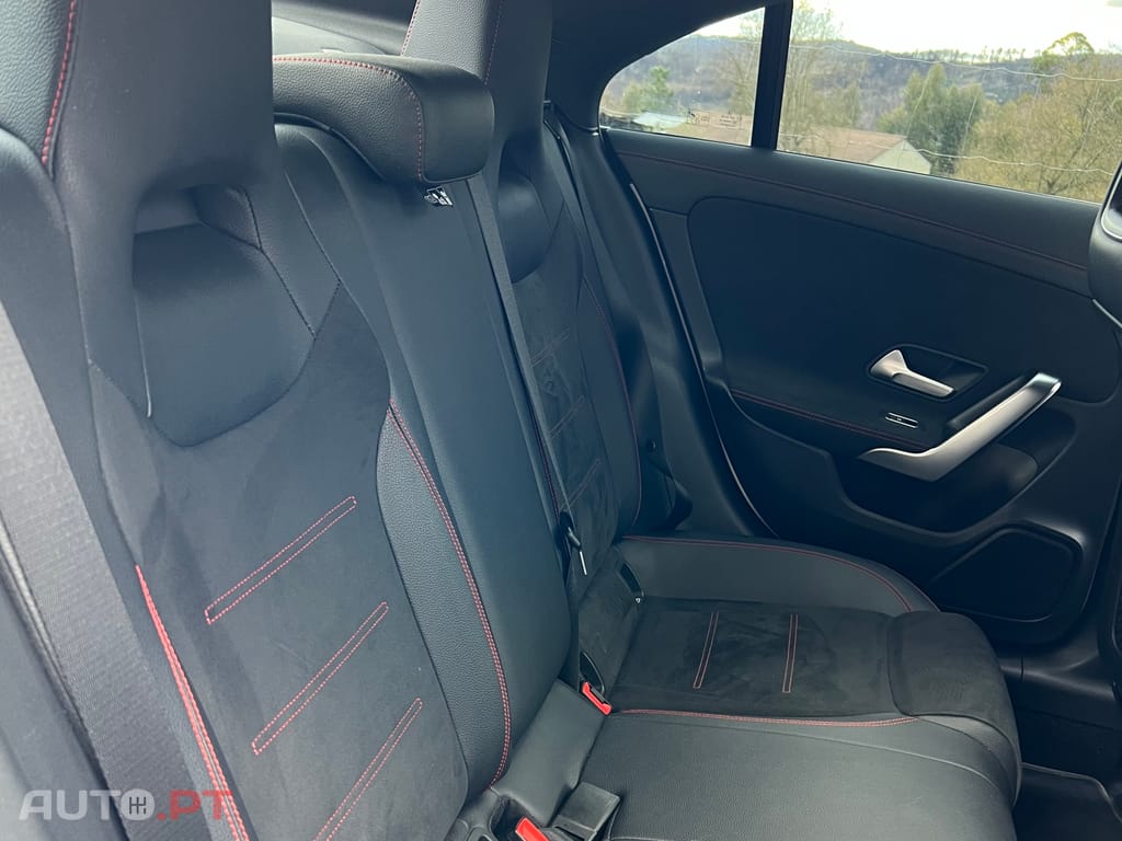 Mercedes-Benz CLA 180 Classe CLA 180