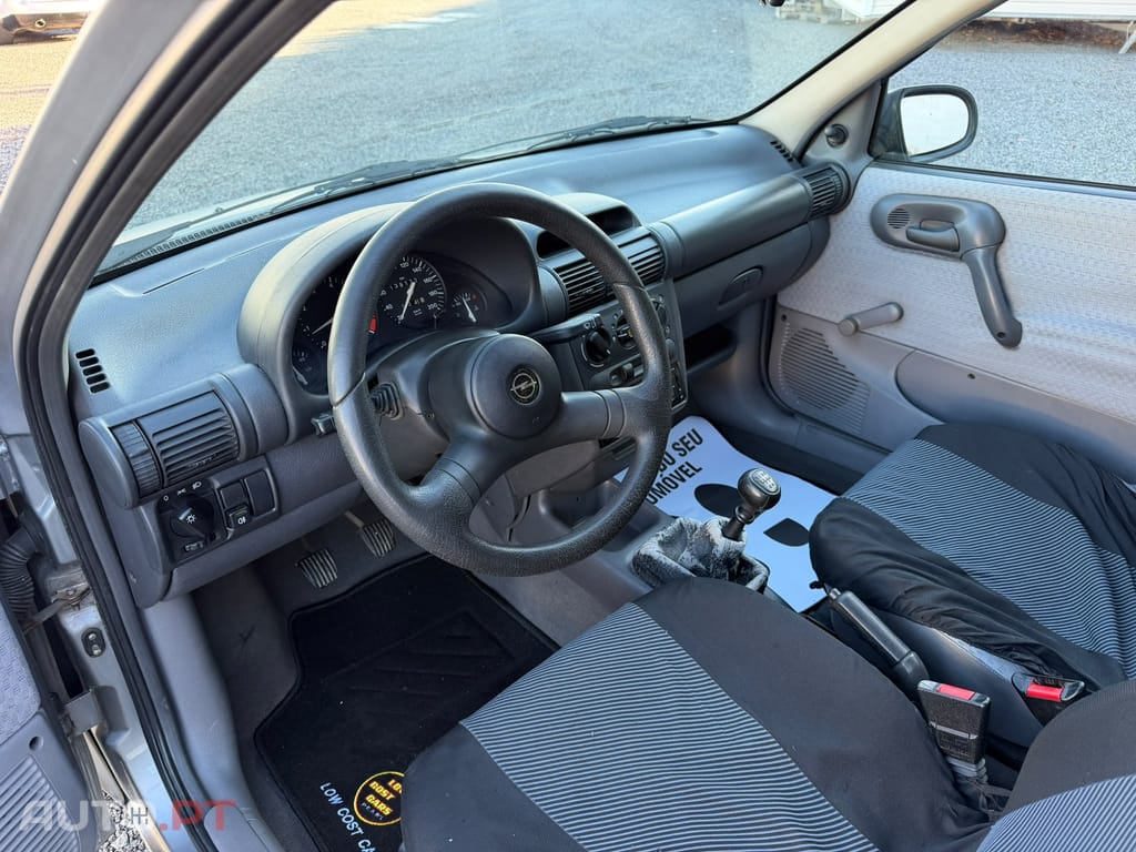 Opel Corsa 1.2 City
