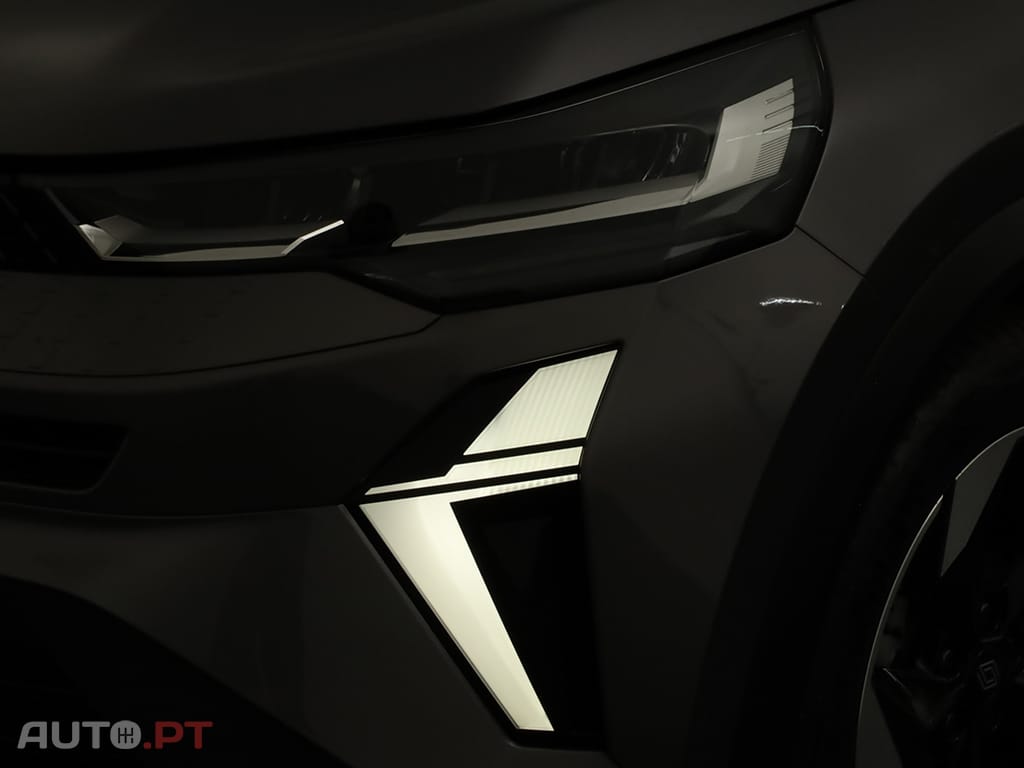 Renault Captur 1.0 TCe Techno Bi-Fuel