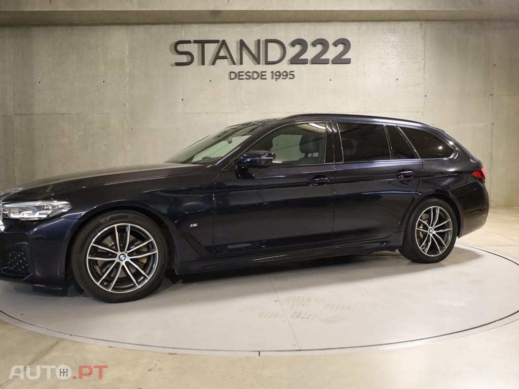 BMW 520 d Pack Desportivo M Auto
