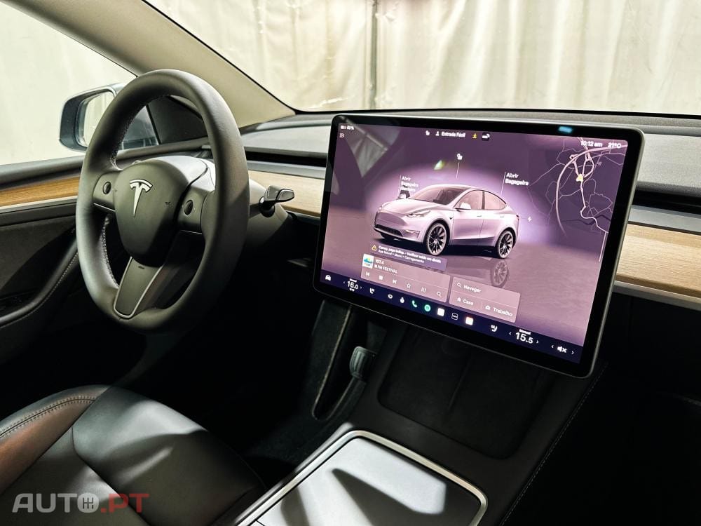 Tesla Model Y Long Range Dual Motor AWD