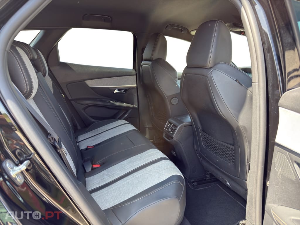 Peugeot 3008 1.6 Hybrid GT Line e-EAT8