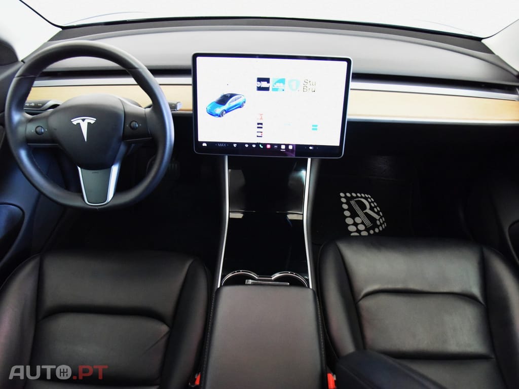 Tesla Model 3 Long-Range Dual Motor AWD