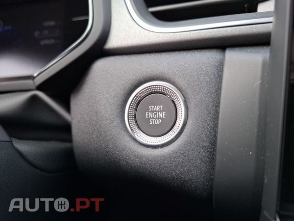 Renault Captur 1.0 TCe 100 Bi-Fuel techno
