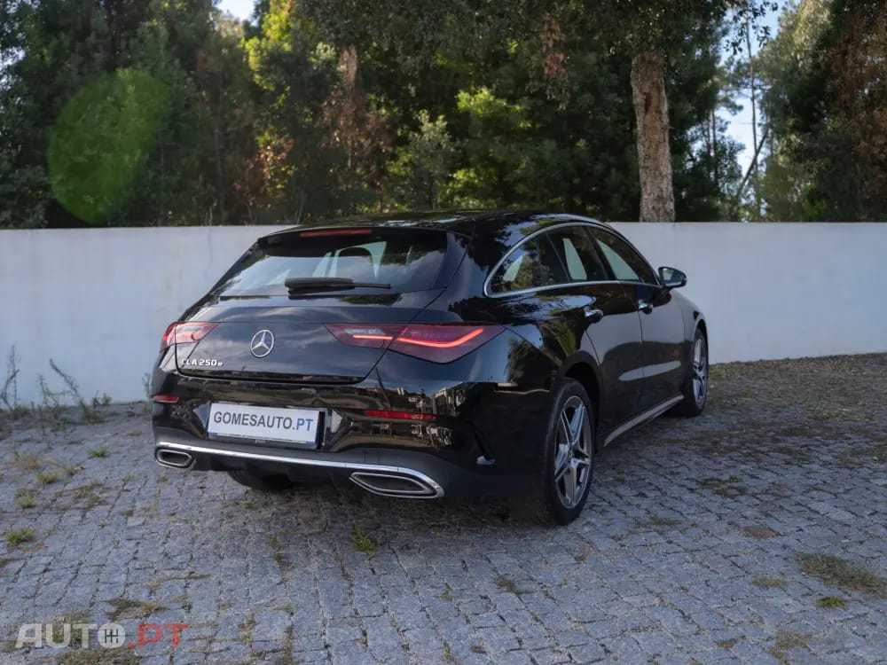 Mercedes-Benz CLA 250 e Shooting Brake AMG Line