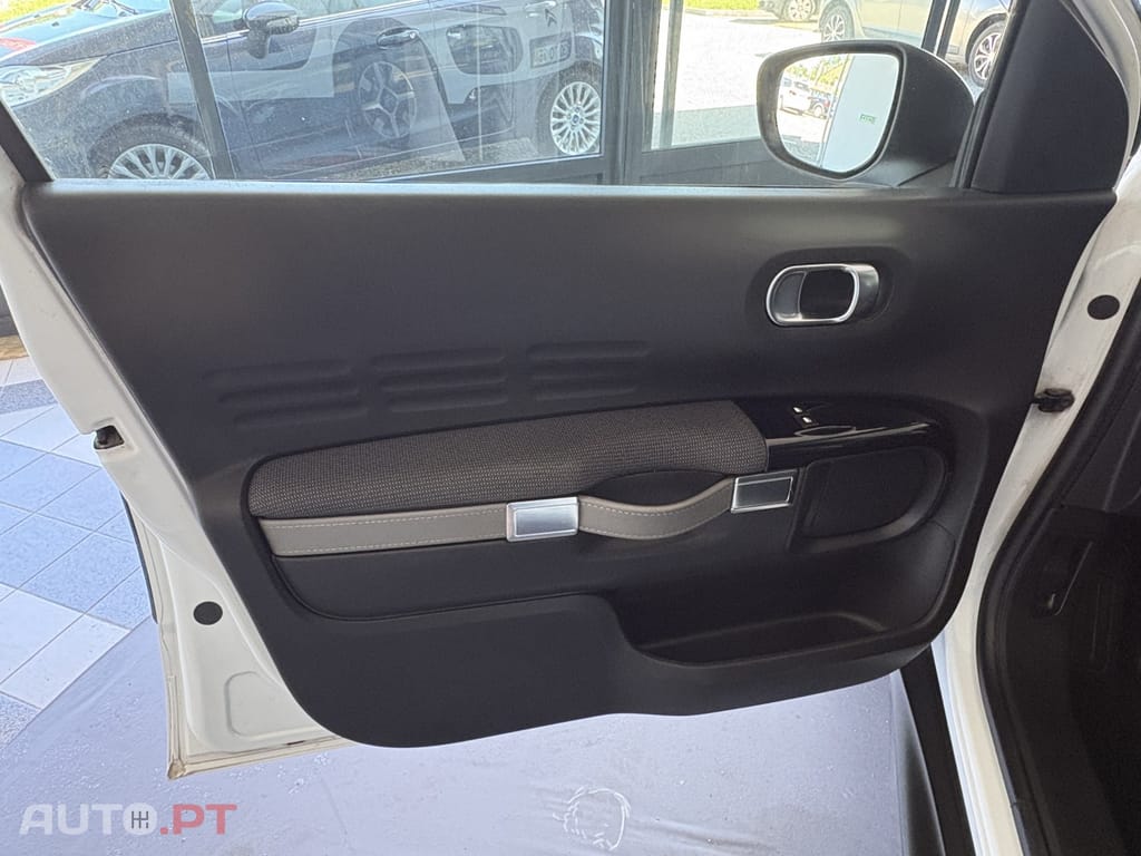 Citroen C4 Cactus 1.6 BlueHDi Shine