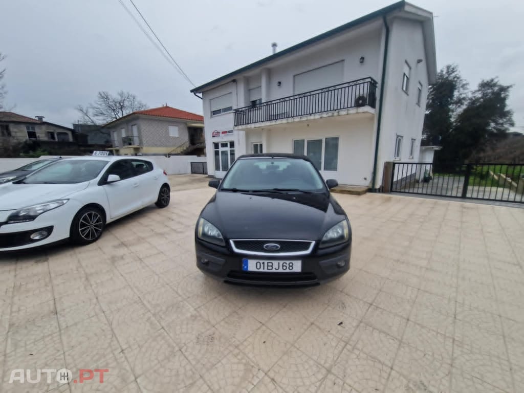 Ford Focus 1.6 Ti-VCT Ghia