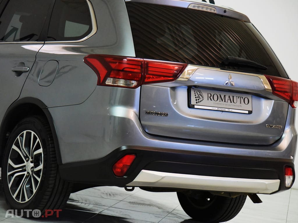 Mitsubishi Outlander 2.2 DI-D Intense