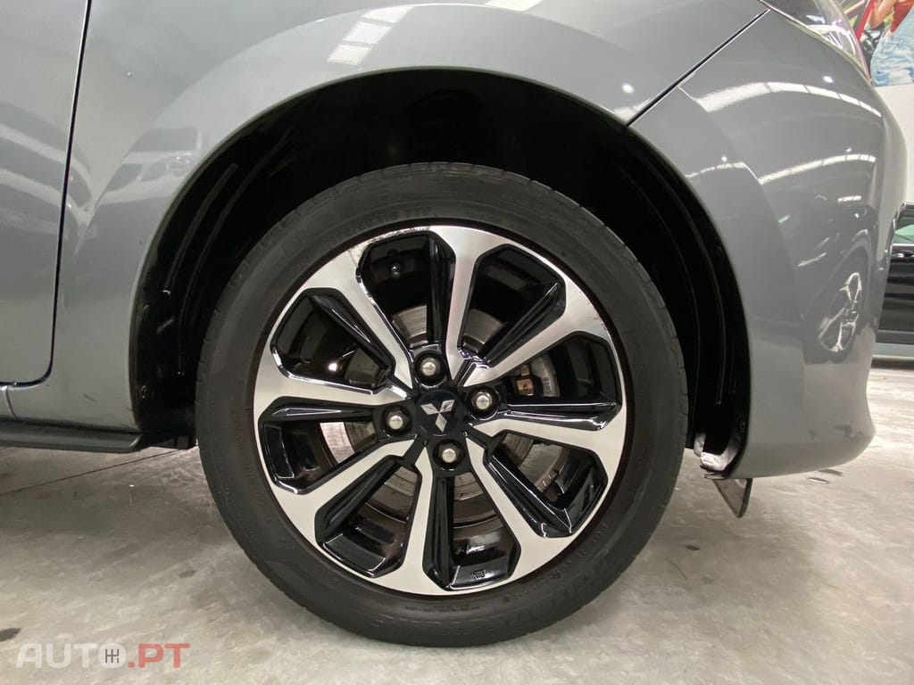 Mitsubishi Space Star 1.2 Intense