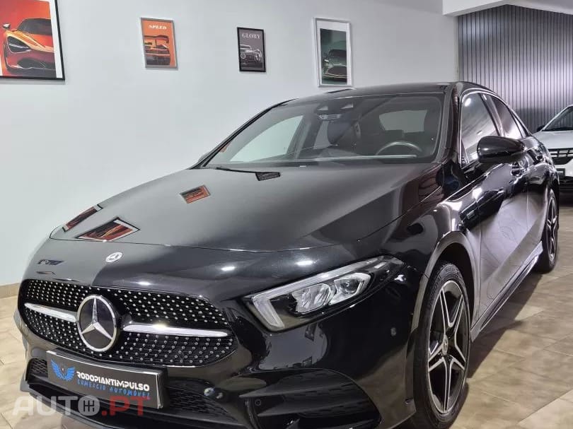 Mercedes-Benz A 250 e AMG Line