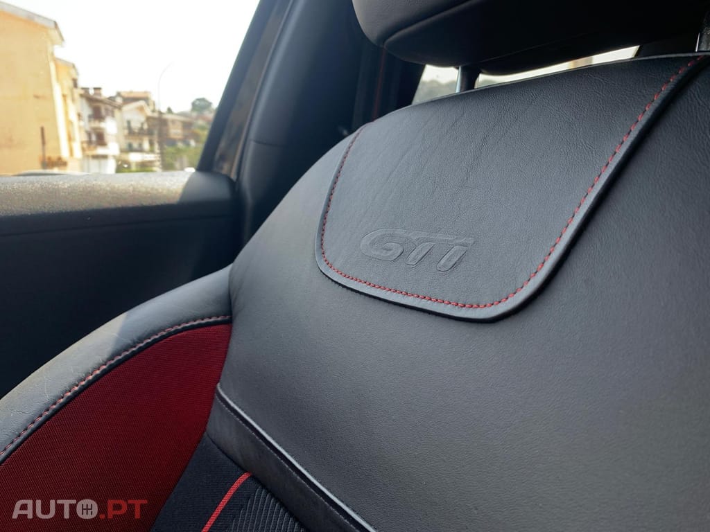 Peugeot 208 1.6 THP GTi