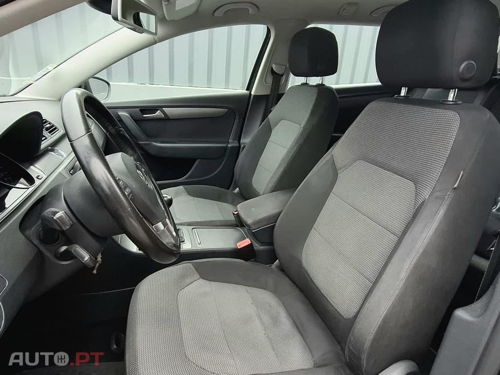Volkswagen Passat Variant B7