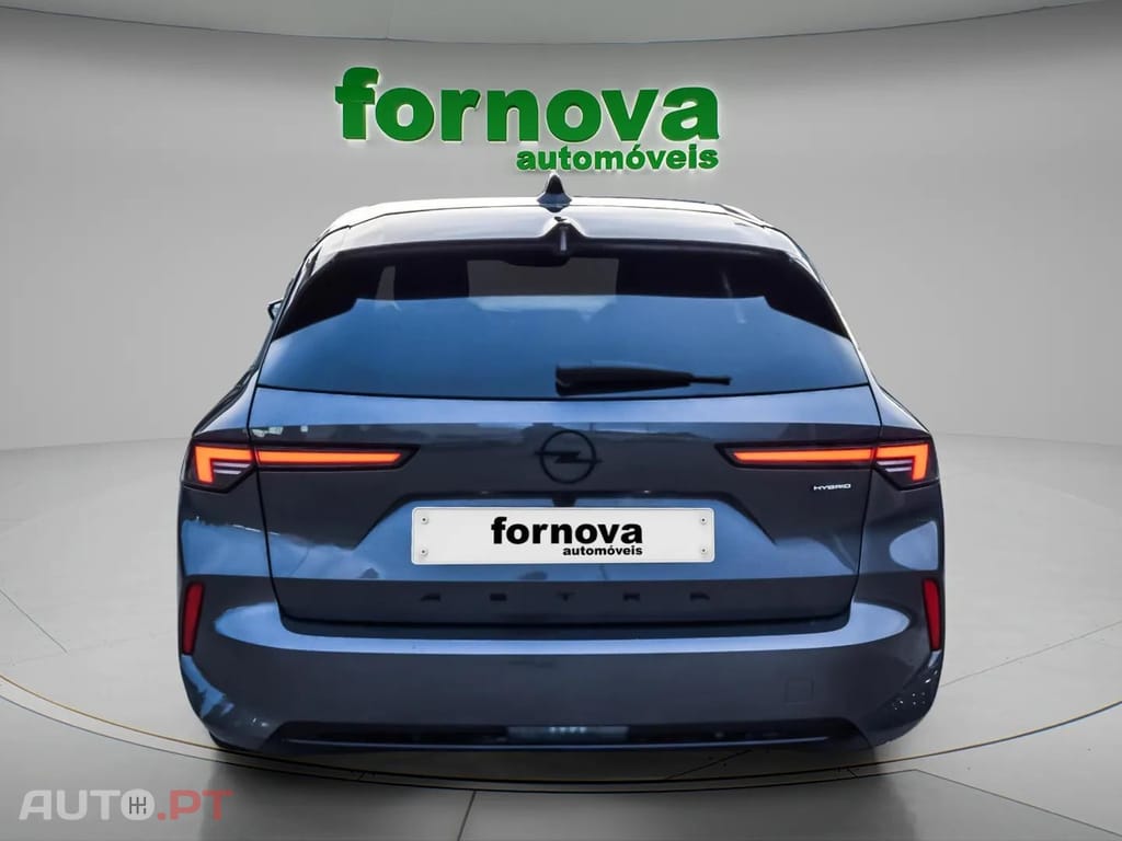 Opel Astra Sports Tourer 1.2 T Hybrid GS eDCT