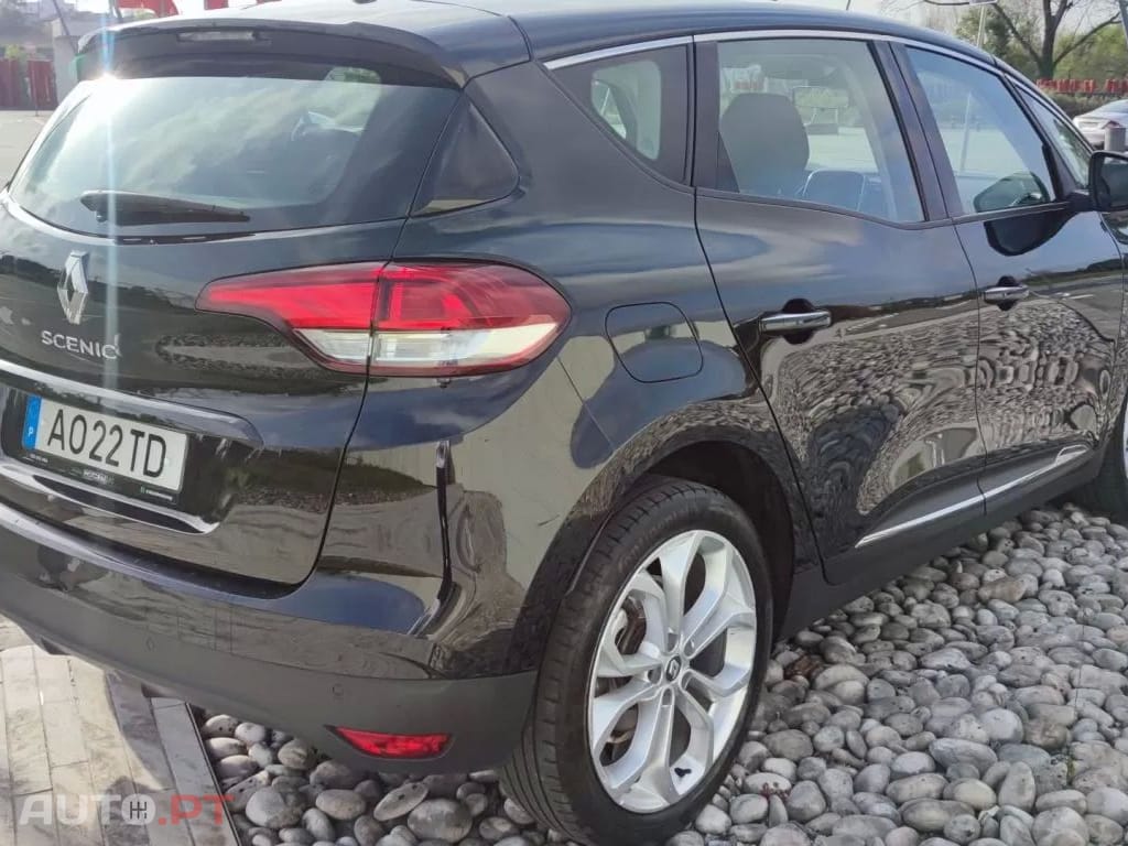 Renault Scénic 1.5 dCi Bose Edition EDC SS
