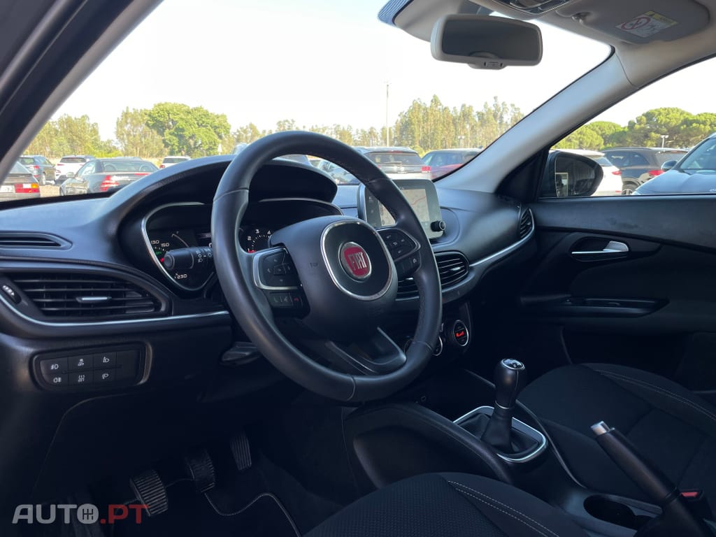 Fiat Tipo 1.3 M-Jet Lounge