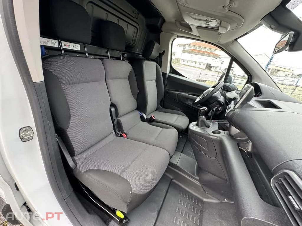 Peugeot Partner 1.5 BlueHDi Premium Standard