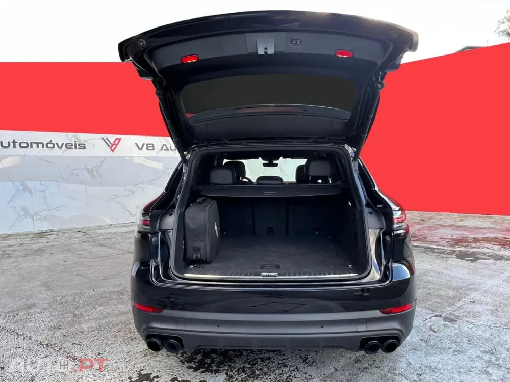 Porsche Cayenne E-Hybrid Tiptronic S