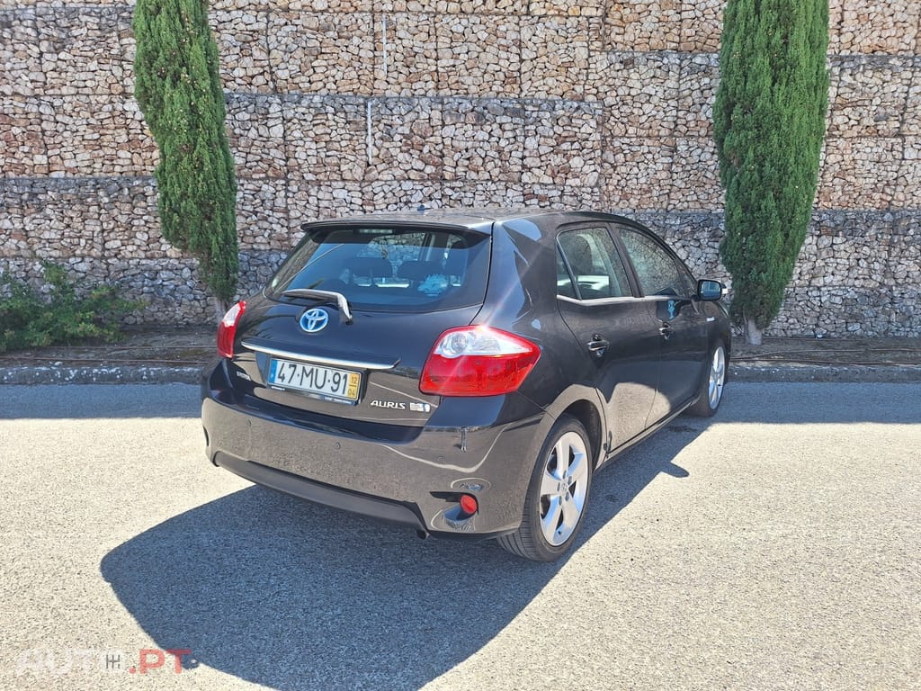 Toyota Auris 1.8 HSD P.Te.+JLL17