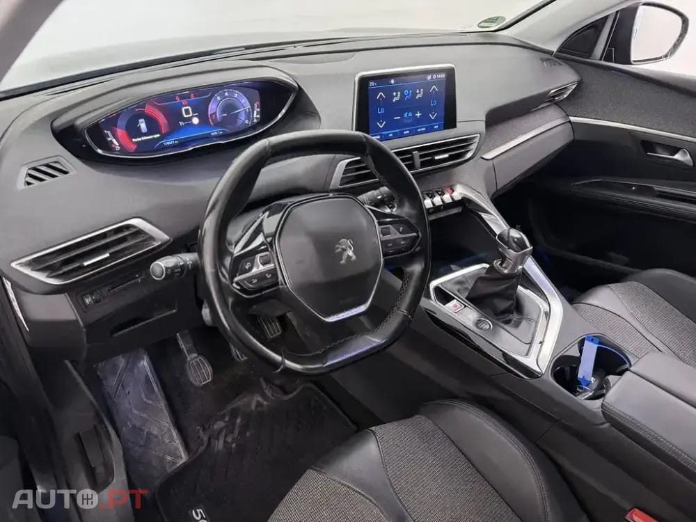 Peugeot 5008 1.2 PureTech Allure