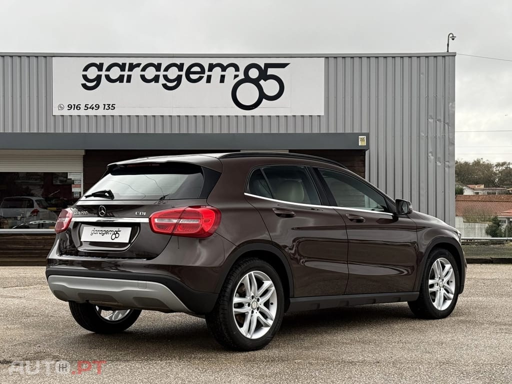 Mercedes-Benz GLA 200 d Style