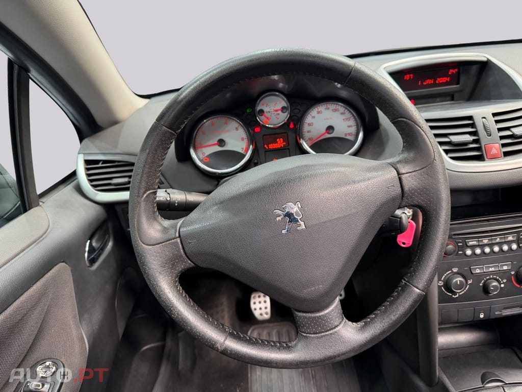 Peugeot 207 CC 1.6 VTi Active