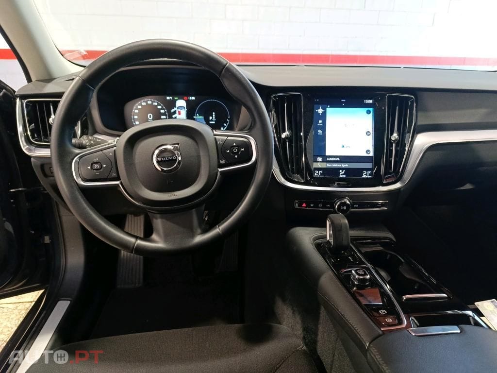 Volvo V60 2.0 T6 AWD TE Inscription Expression