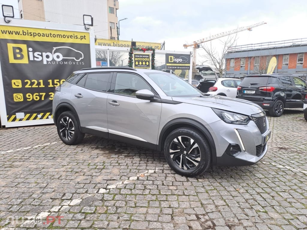 Peugeot 2008 1.2 PureTech Allure