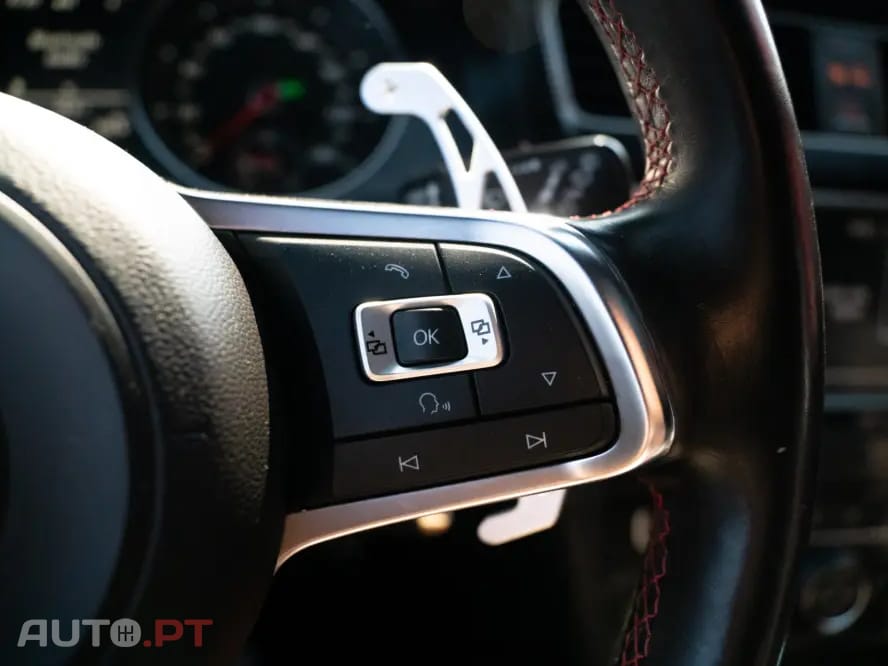 Volkswagen Golf 2.0 TSi GTi DSG Performance