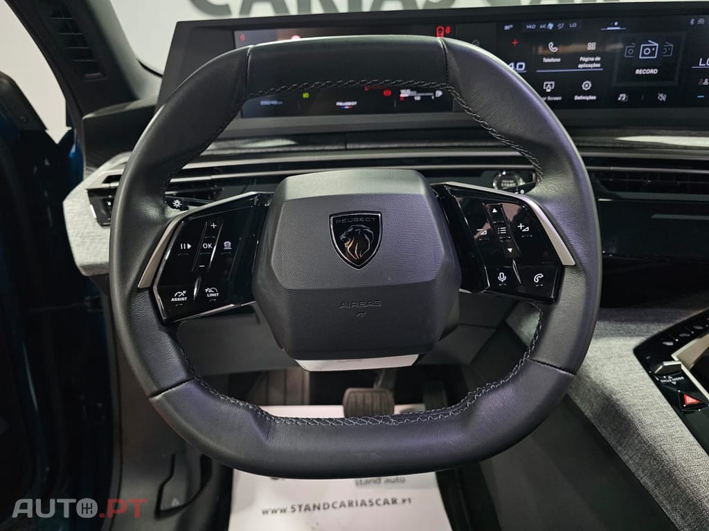 Peugeot 5008 1.2 Hybrid Allure Pack EAT8