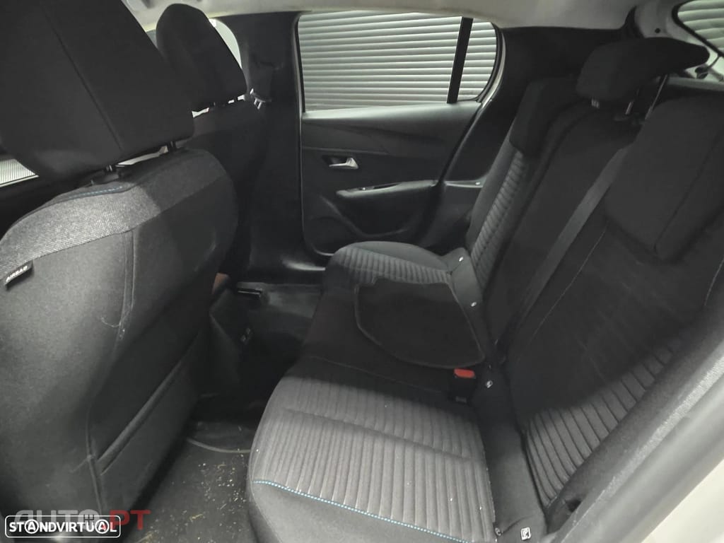 Peugeot E-208 50 kWh Style