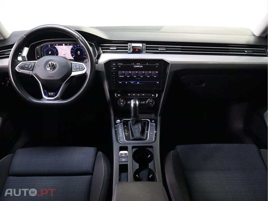 Volkswagen Passat GTE Plug-in Variant